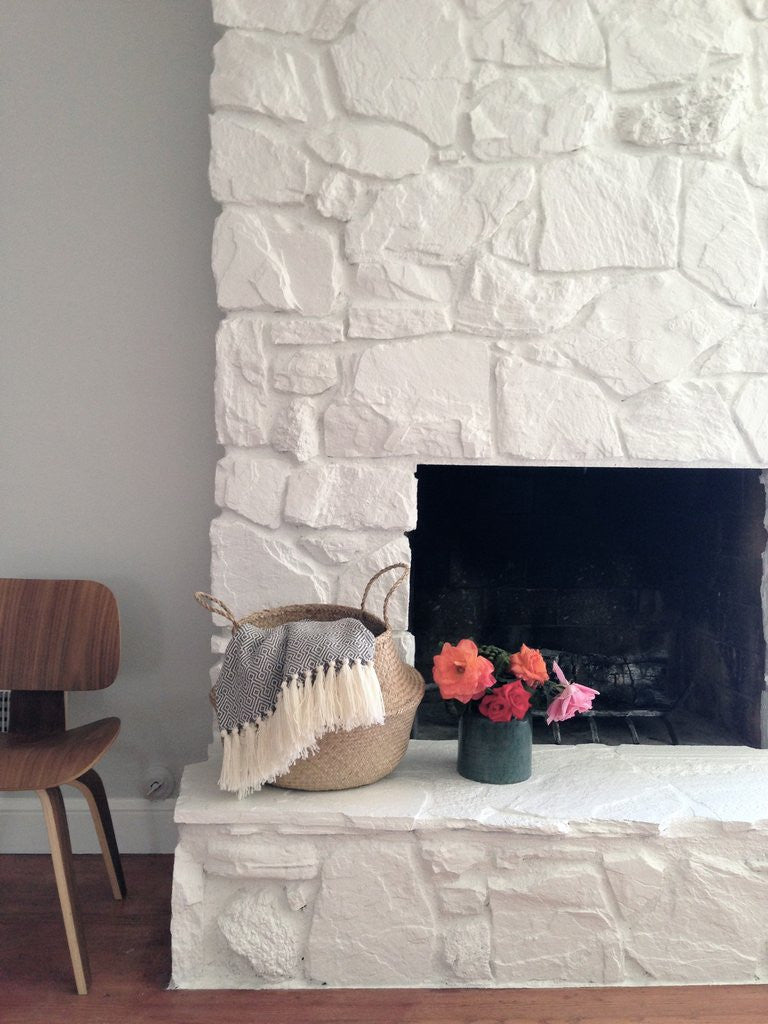 Apartment Therapy: Fireplace Makeover